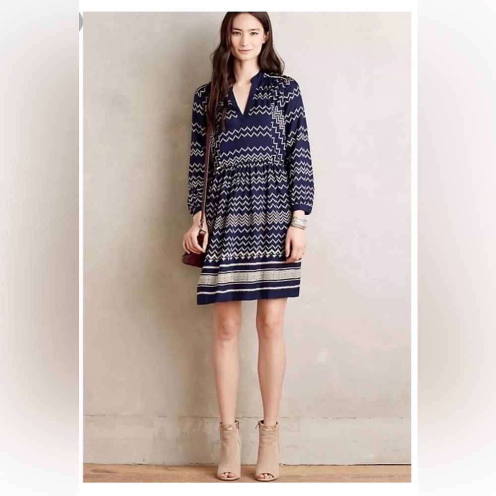 Anthropologie Holding Horses Farica Chevron Dress V Neck Long Sleeve Medium Navy